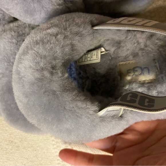 UGG classic slippers oh yeah! Grey size 5.5 - Picture 10 of 16